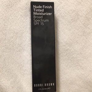 Bobbi Brown moisturizer